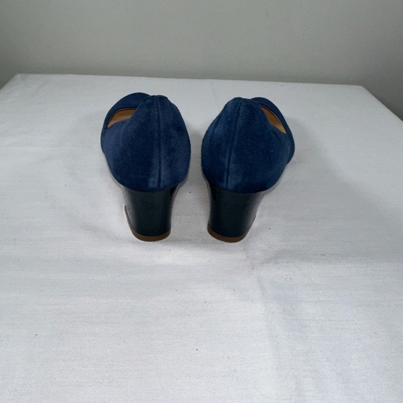 Cole Haan Chelsea Blue Suede Patent Block Heel Pumps Size 7.5 - Picture 7 of 13